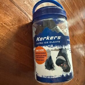 NWT Korkers Ultra Ice Cleat